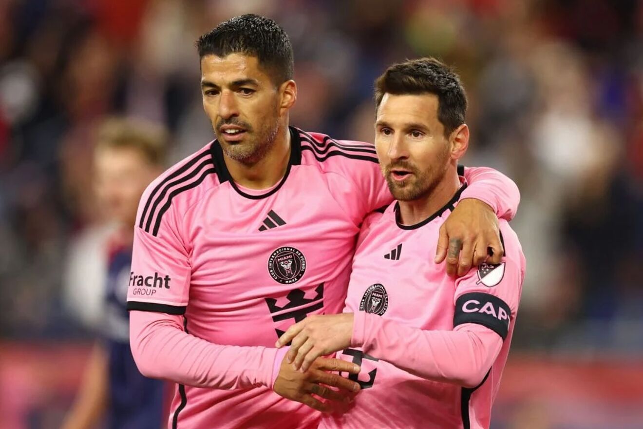 Luis Su�rez y Messi, en un partido con Inter Miami