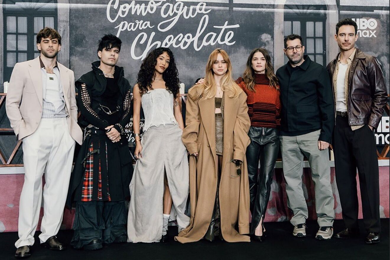 Reparto de Como agua para chocolate 2: �Qui�n regresa y qu� nuevos...