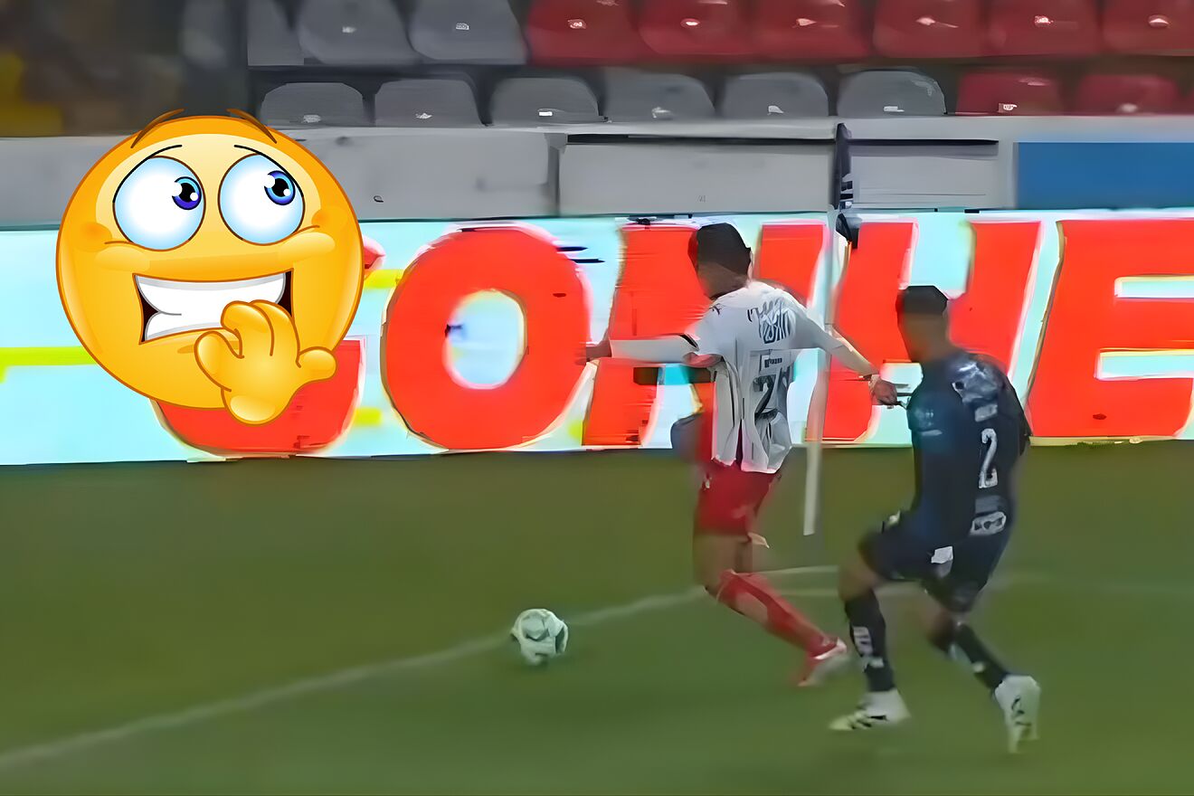 Peligro en el Quer�taro - Necaxa: Emilio Lara 'desaparece' en la fosa...