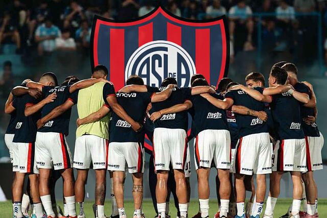 Futbolistas profesionales de Argentina acusan falta de comida, adeudos y hasta de agua caliente