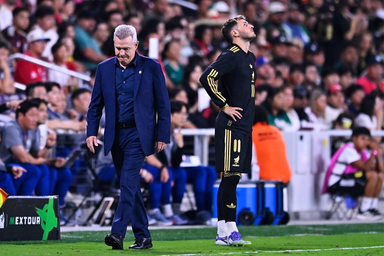 Santiago Gim�nez & Javier Aguirre