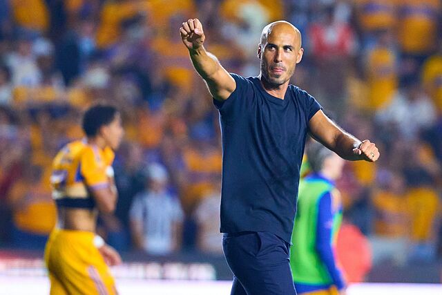 Monterrey en crisis y Tigres anuncia la renovaci�n de Guido Pizarro como DT