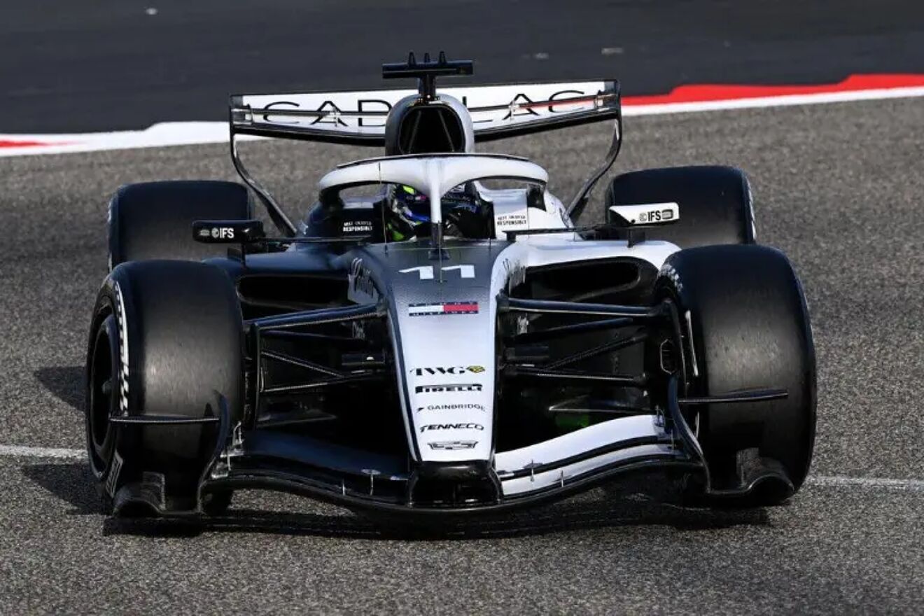 Algunos se pueden mofar de los resultados de Checo P�rez, pero lo suyo con este Cadillac es una proeza