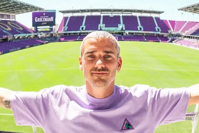 Griezmann posa en el Inter&Co Stadium de Orlando City.