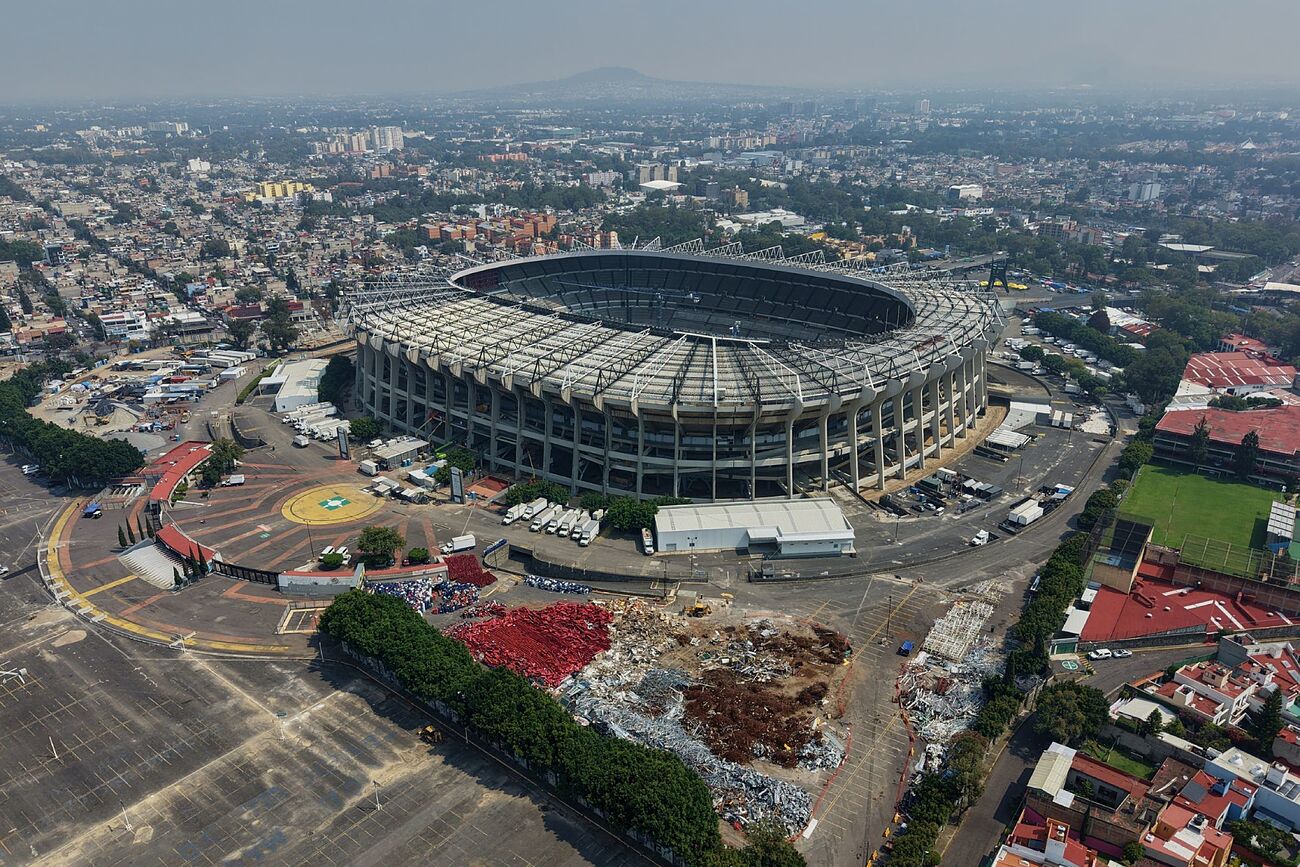 A menos de un a�o para el Mundial 2026, la afici�n mexicana tiene...