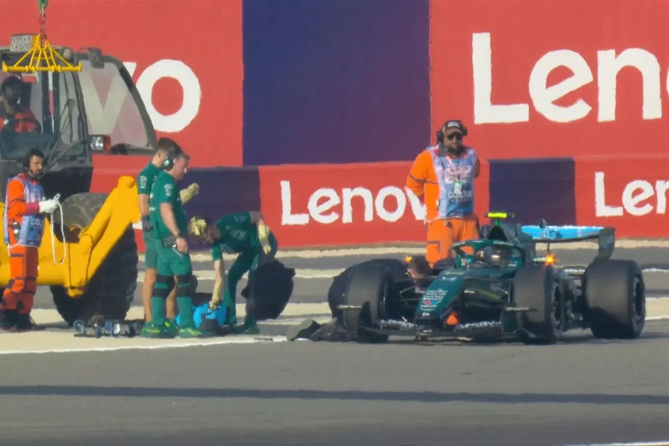 El nuevo Aston Martin de Fernando Alonso tras fallar otra vez