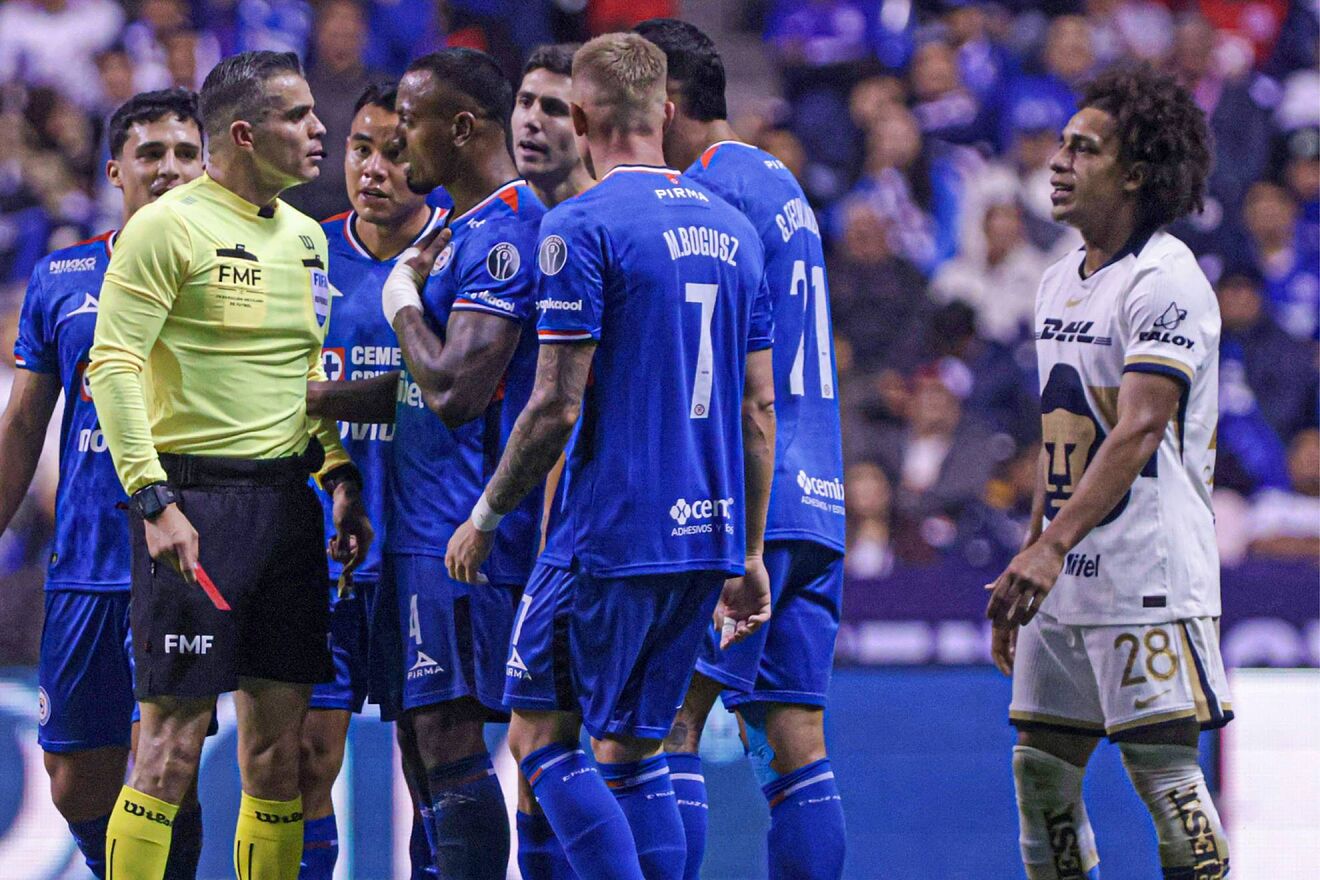 El Curro Hern�ndez s� ser� castigado el resto de la Liguilla