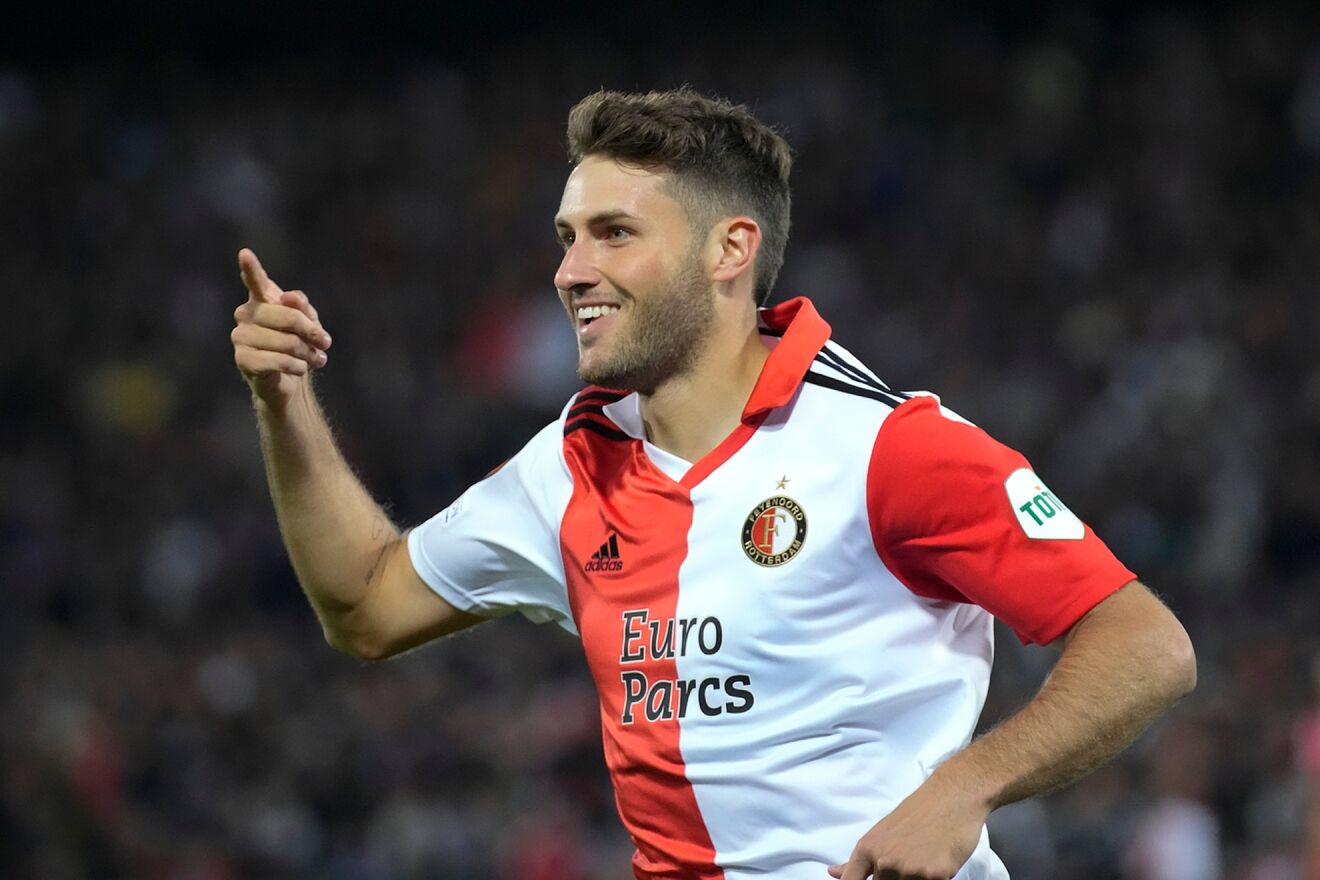 Santi Gim�nez con el Feyenoord