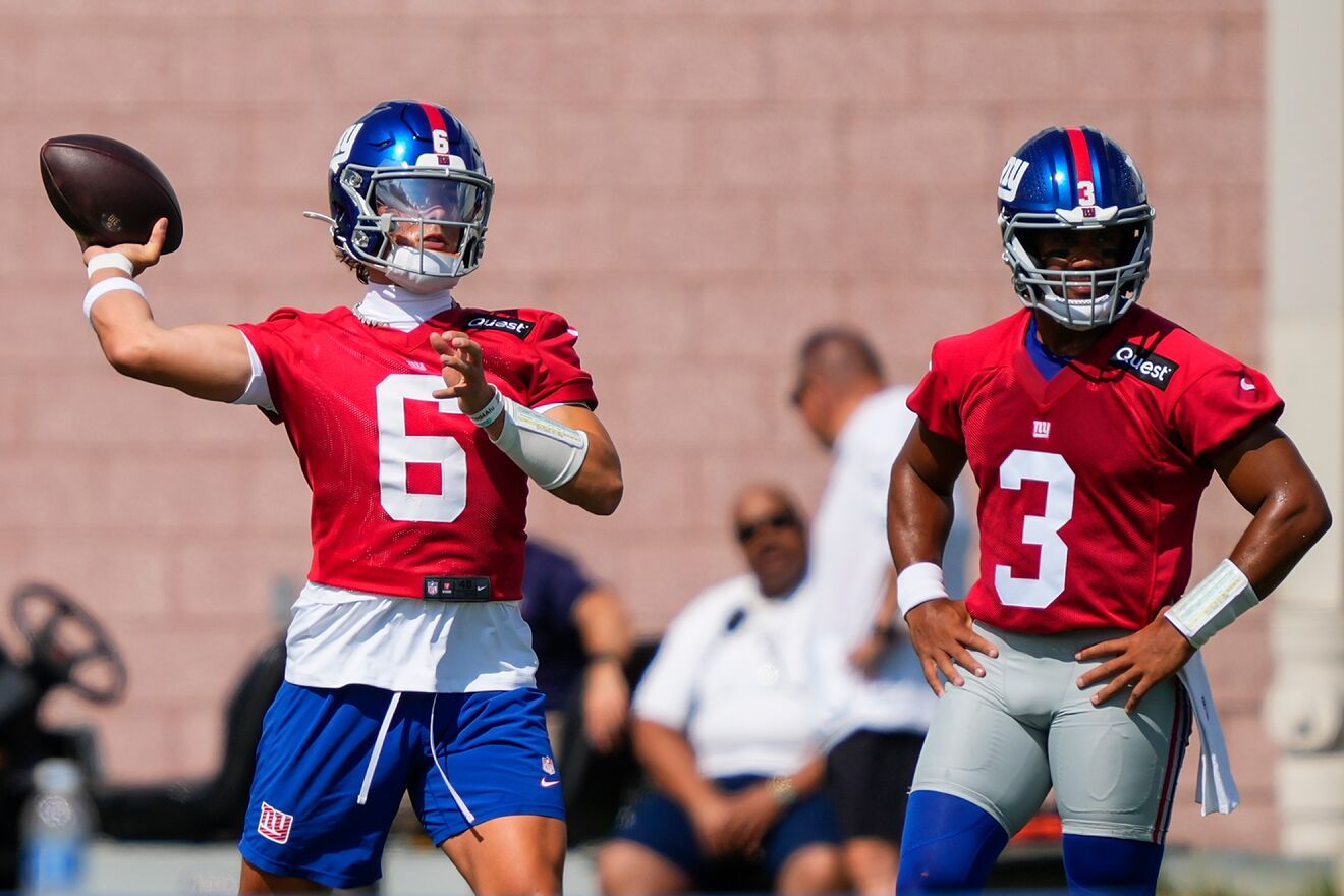Jaxson Dart busca robarle el puesto a Russell Wilson en los Giants... y el mismo Wilson lo ayudar�