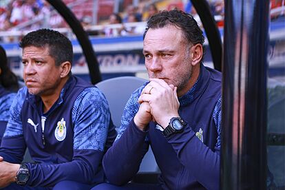 (min-width: 768px) 165px, 98px