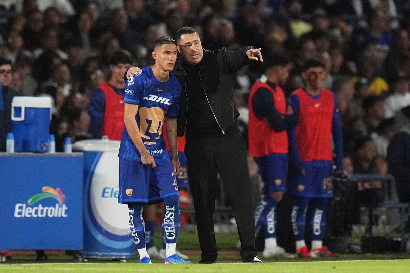 Efraín Juárez & Uriel Antuna