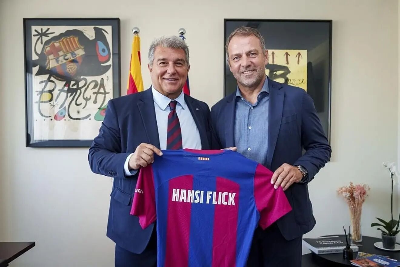 Laporta y Flick, el d�a de su presentaci�n como t�cnico del equipo...